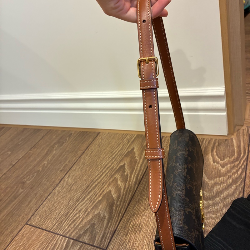 Celine老花腋下包-CLAUDE標誌印花牛皮革肩揹袋-12