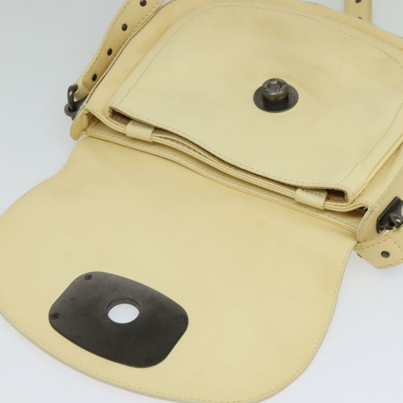 【日本直送】CELINE 鉚釘單背包 皮革 米色 正品 141874-9