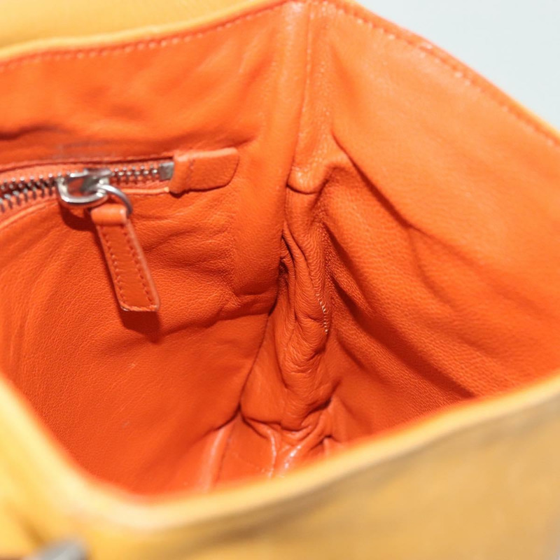 【日本直送】PRADA 皮革單背包 米色 銀色 正品 140921-21