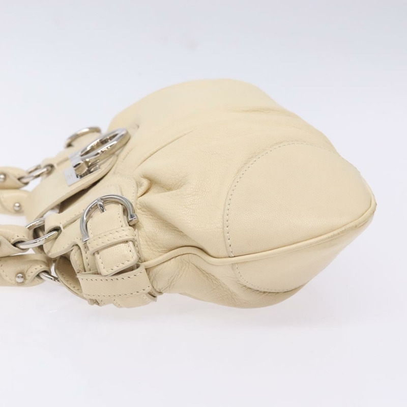 【日本直送】Salvatore Ferragamo Gancini 手袋 皮革 象牙色 銀色 正品 142123-3