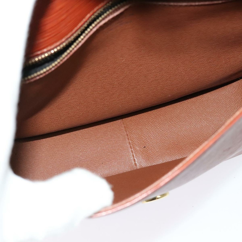 【日本直送】路易威登 Epi Saint Cloud GM 肩背包 棕色 M52193 LV Auth 142130-9