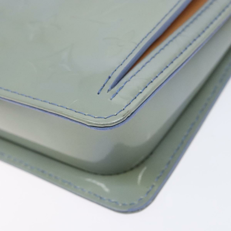 【日本直送】路易威登 Monogram Vernis 座右銘手拿包 Lavande M91224 LV 正品 yk19411-13