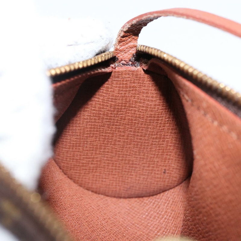 【日本直送】路易威登 Monogram Papillon 手拿包 LV 正品 142143-11