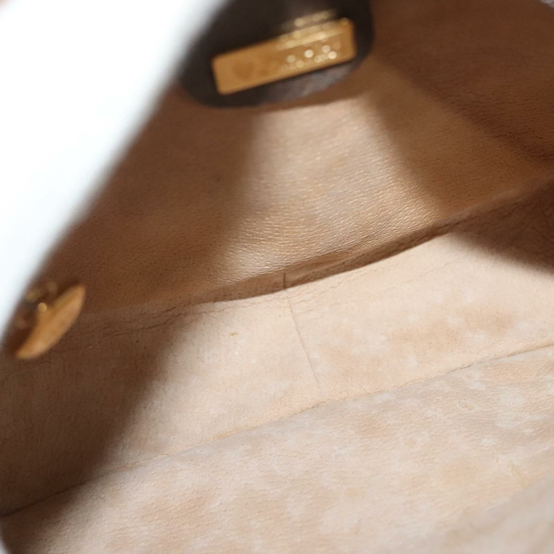 【日本直送】GUCCI GG Supreme 單肩包 PVC 米色 金色 正品 ep10845-9