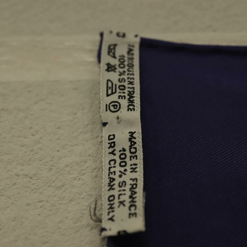 【日本直送】愛馬仕 Caty 古埃及聖甲蟲圖案方巾 90 公分 絲巾 藍色 正品 141181-12