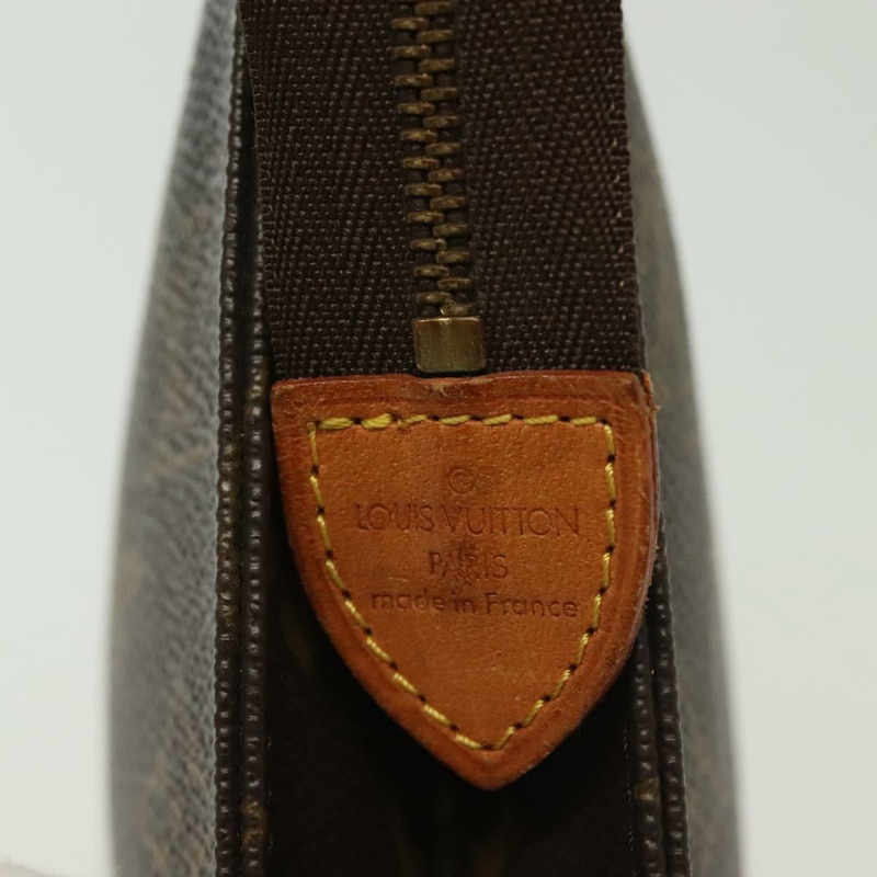 【日本直送】路易威登 Monogram Poche Toilette 19 手拿包 M47544 LV Auth 142328-7
