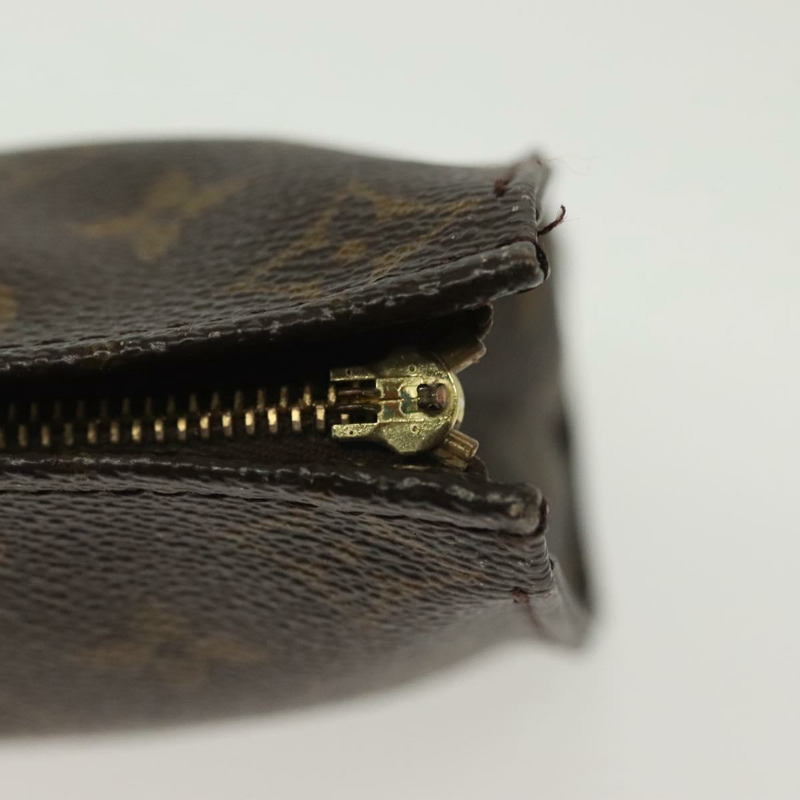 【日本直送】路易威登 Monogram Poche Toilette 19 手拿包 M47544 LV Auth 142328-8