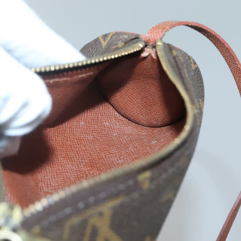 【日本直送】路易威登 Monogram Papillon 手拿包 LV 正品 142327-17