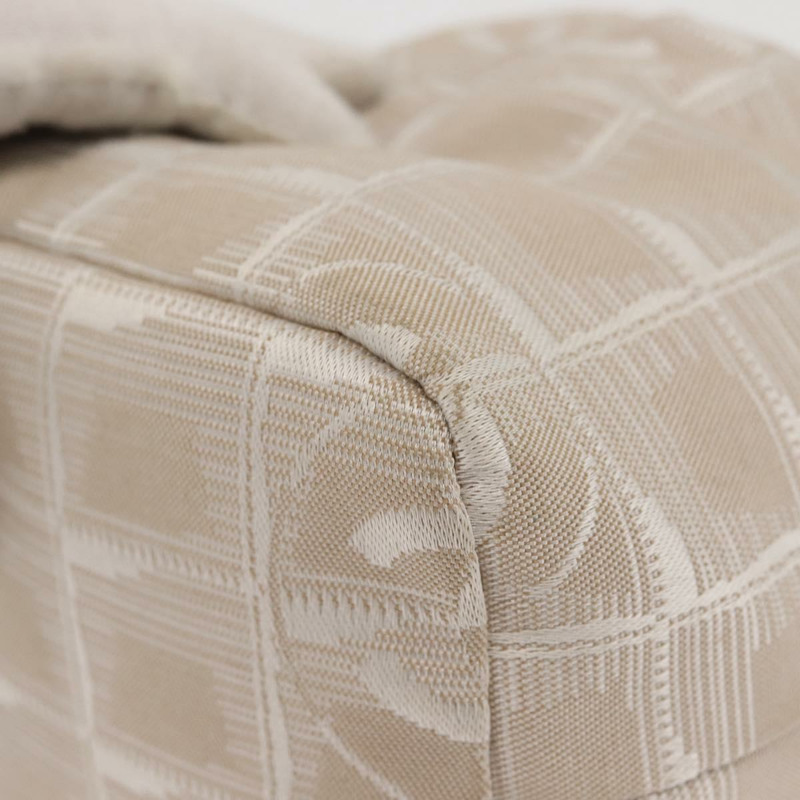 【日本直送】香奈兒新旅遊系列尼龍粉紅CC標誌手拿包 SW1558-14