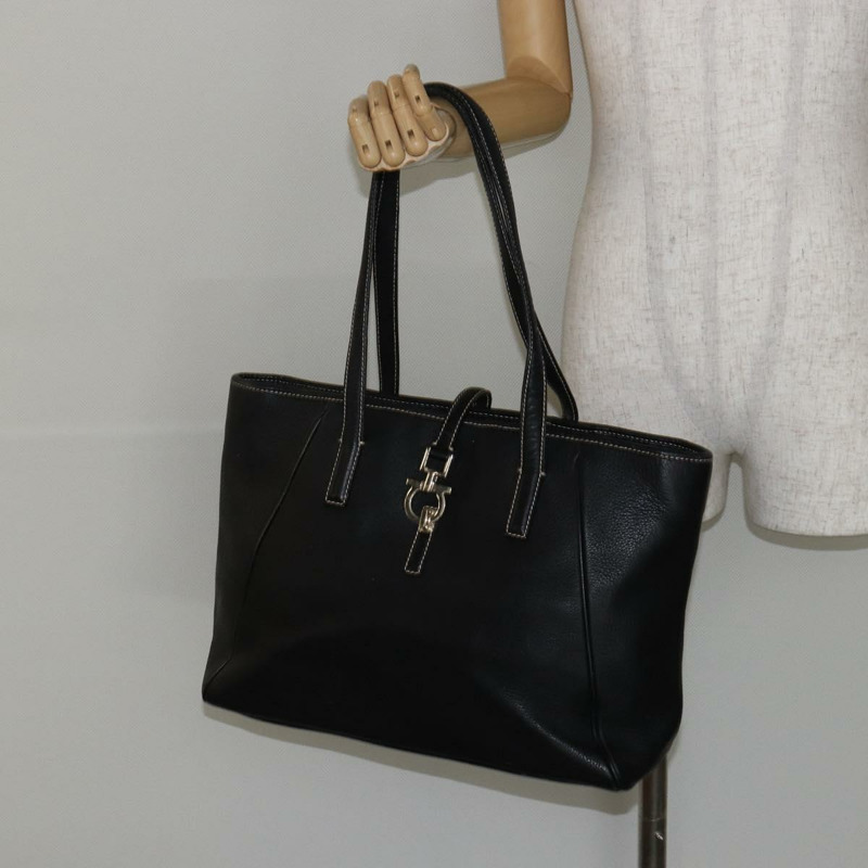 【日本直送】Salvatore Ferragamo 皮革手提包 黑色 金色 Auth SW1521-20
