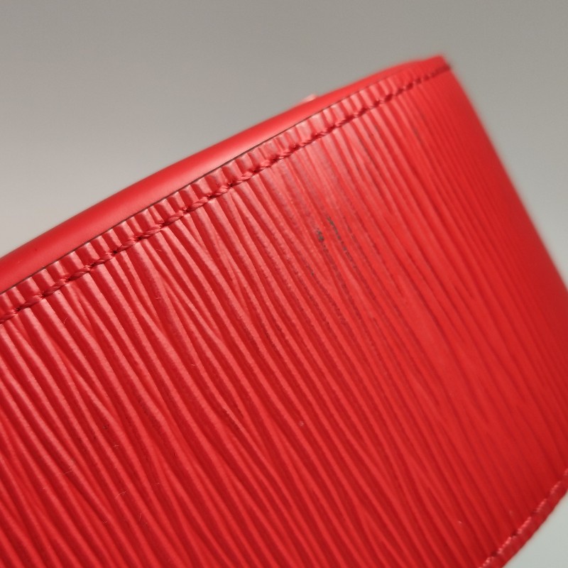 Louis Vuitton(LV) Luna牛皮純色字母logo翻蓋斜挎包單肩包-13