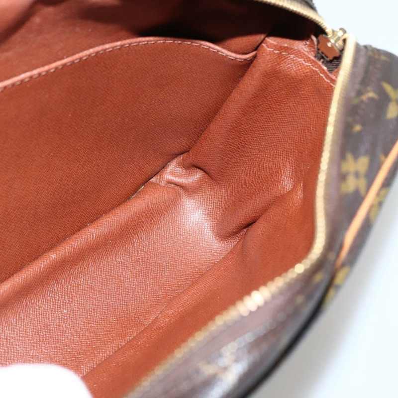 【日本直送】路易威登 Monogram Compiegne 28 手拿包 M51845 LV 正品 BA5642-17