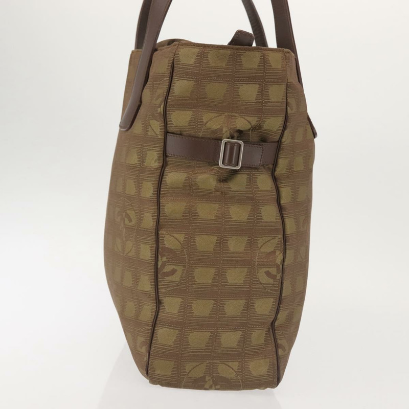 【日本直送】香奈兒新旅遊系列托特包 尼龍 卡其色 CC 標誌 Auth 143817-2