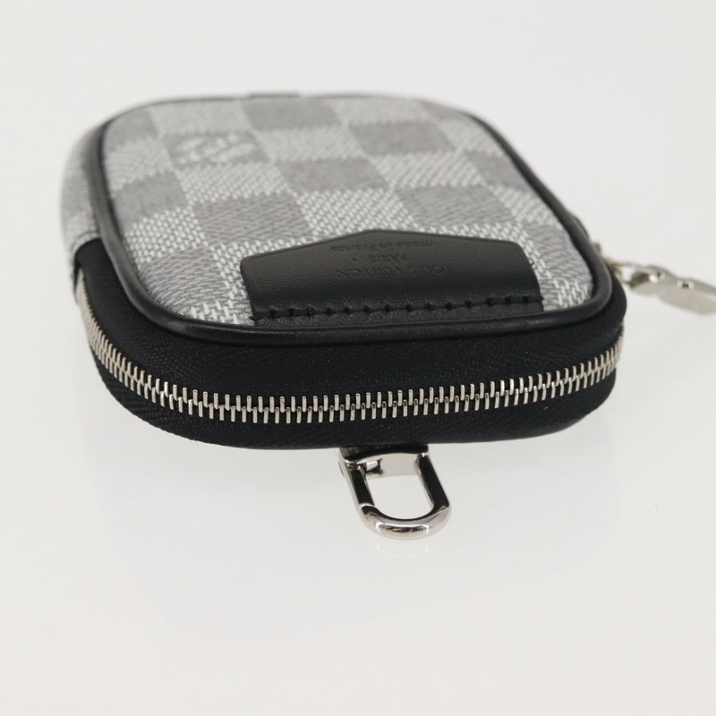 【日本直送】路易威登 Damier Graffiti 3D 模組化手拿包 灰色 N60447 LV Auth 143172-4