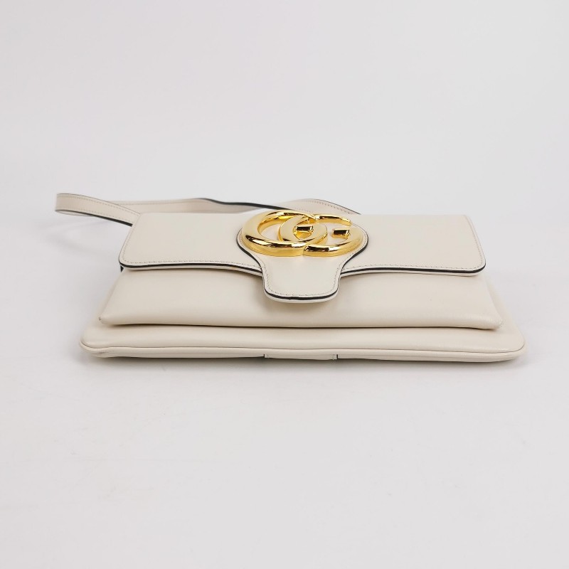 Gucci Arli 小號牛皮純色雙G標誌斜挎包單肩包-5