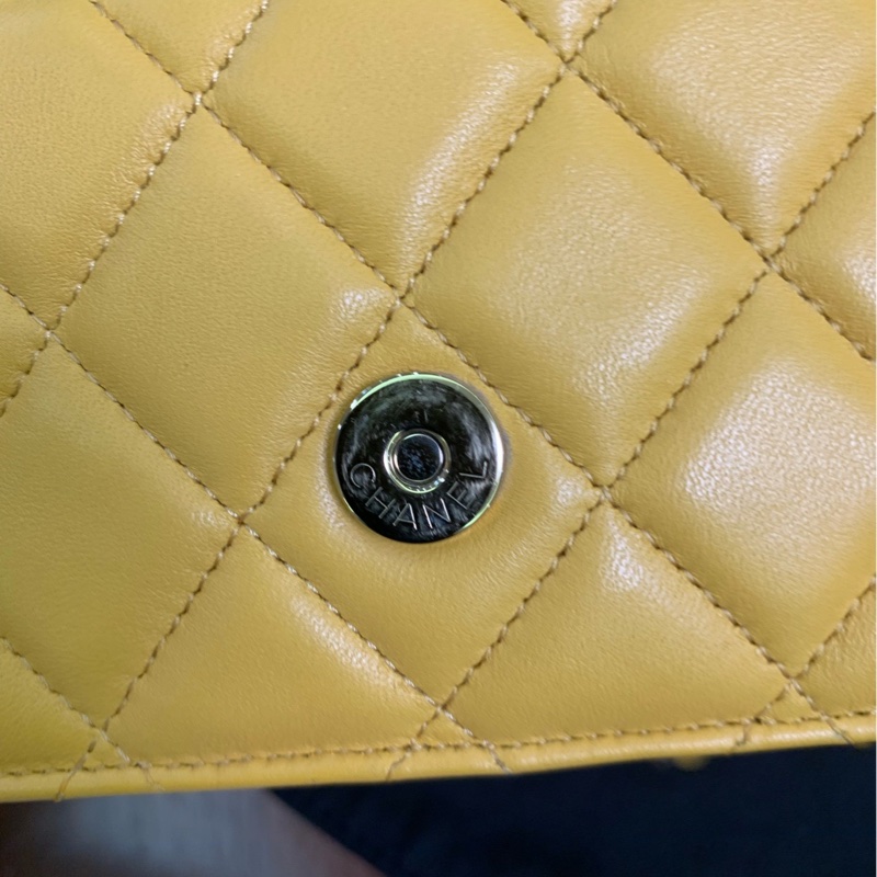 Chanel 芯片款 手柄woc 黃色 尺寸約17x10×3.3cm-11