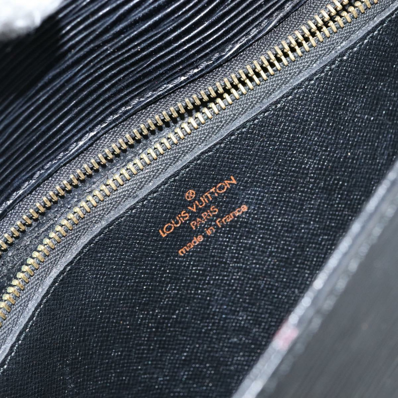 【日本直送】路易威登 Epi Saint Cloud GM 肩背包 黑色 M52192 LV Auth BA6121-20