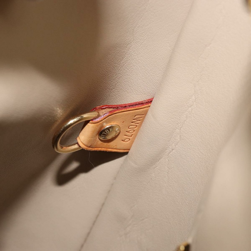 【日本直送】路易威登 Monogram Vernis Houston 手提包 米色 M91004 LV 正品 BA6311-11