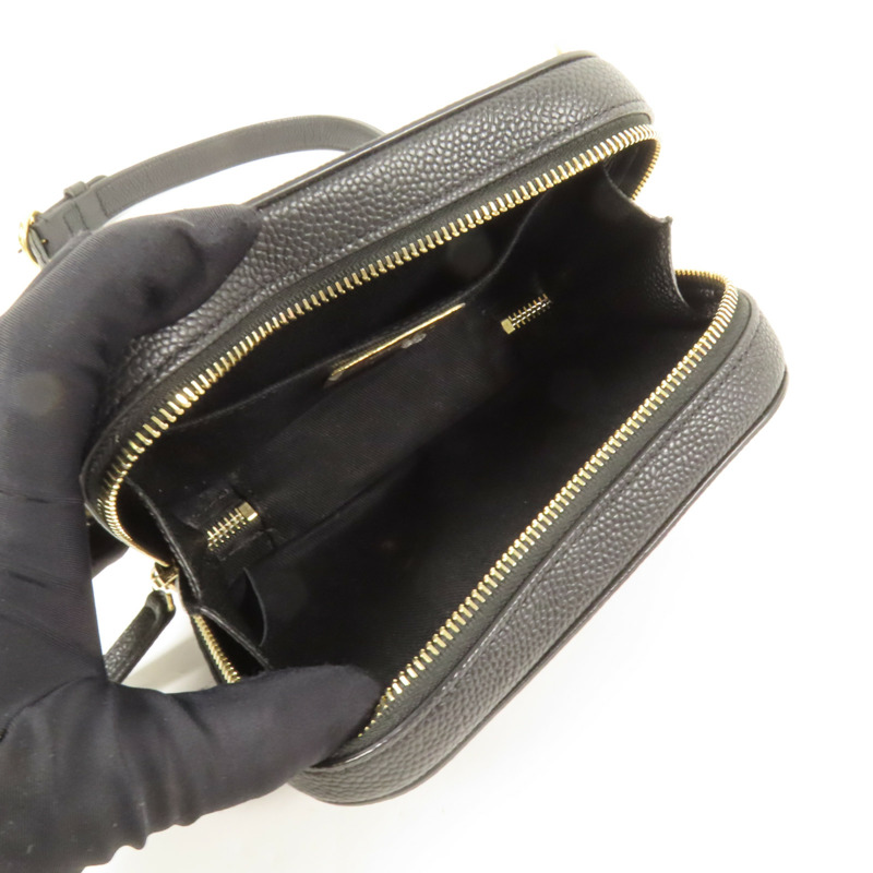 CHANEL 牛皮皮革Chain Shoulder金扣肩背袋-4