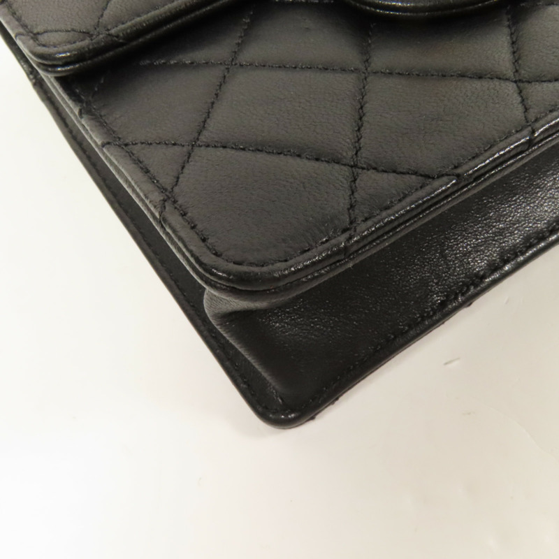 CHANEL 牛皮皮革Chain Shoulder金扣肩背袋-14