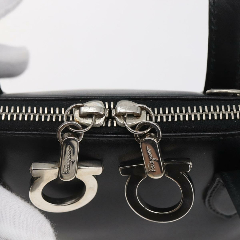 【日本直送】Salvatore Ferragamo Gancini 手提包 皮革 黑色 銀色 正品 135346-8