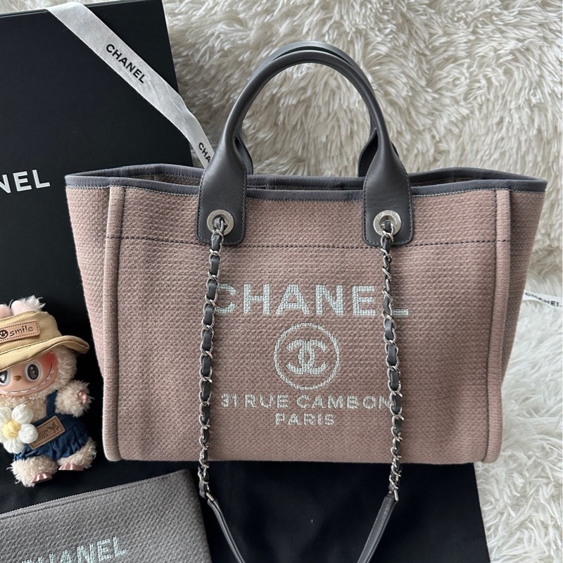 【配件:防塵袋 💕99新】Chanel 22a 沙灘包 咖啡色 銀鏈-0