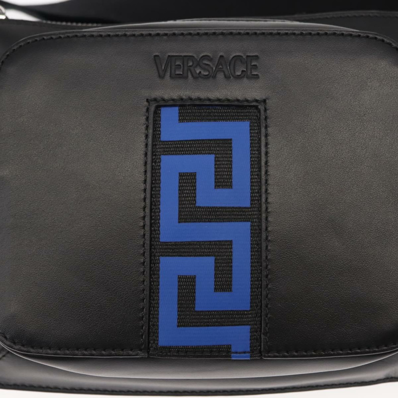 【日本直送】VERSACE 黑色真皮斜背包 Auth am9243-17