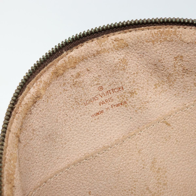 【日本直送】路易威登 Monogram Trousse Demi Ronde 化妝包 M47520 LV 正品 BA6539-8