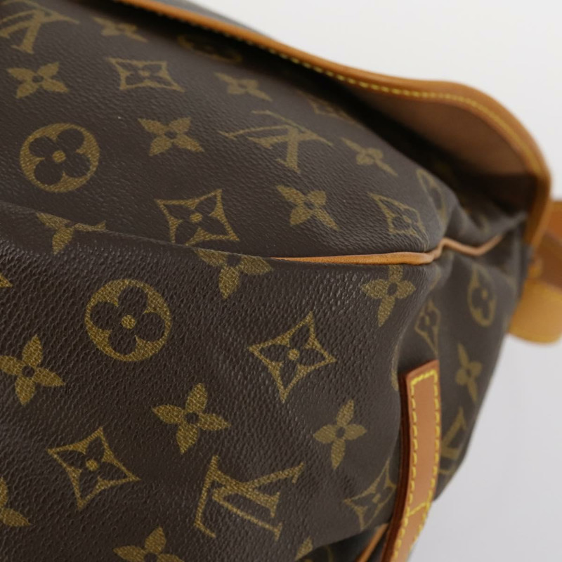 【日本直送】路易威登 Monogram Saumur 35 肩背包 M42254 LV Auth 142507-15