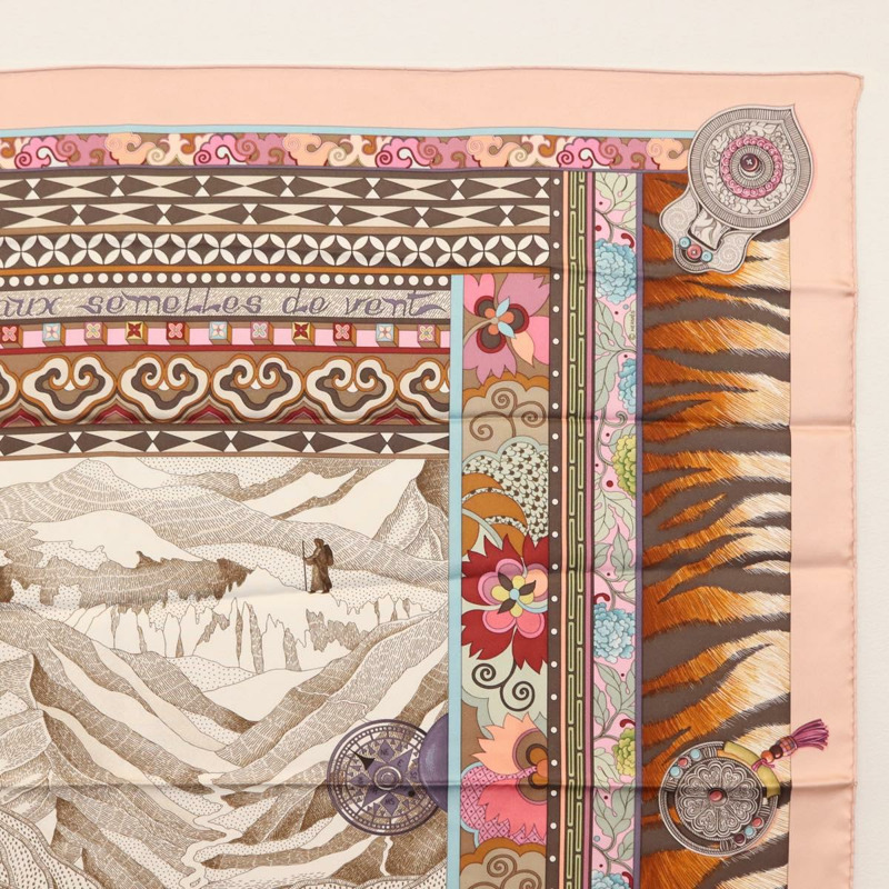 【日本直送】HERMES Carre 90 圍巾 LA FEMME AUX SEMELLES DE VENT 絲綢粉紅正品 am9373-2