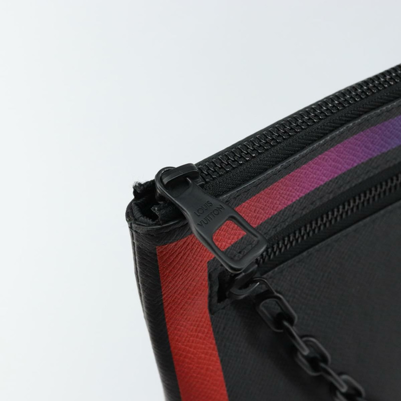 【日本直送】路易威登 Taiga 彩虹鏈條手拿包 A4 黑色 M30347 LV 正品 146128-9