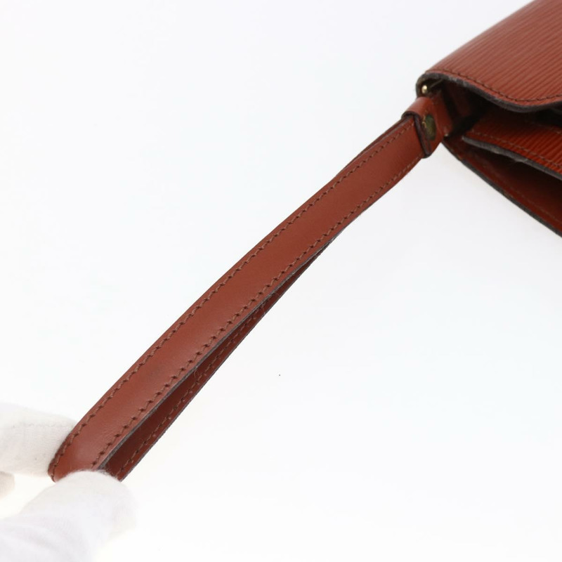 【日本直送】路易威登 Epi Serie Dragonne 手拿包肯亞棕色 M52613 LV 正品 th6396-7