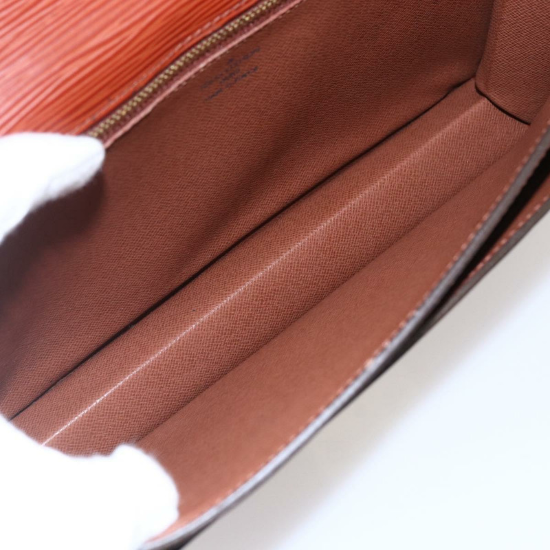 【日本直送】路易威登 Epi Serie Dragonne 手拿包肯亞棕色 M52613 LV 正品 th6396-9