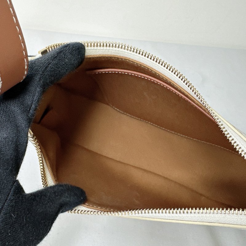 CELINE AVA白色凱旋門腋下包-6