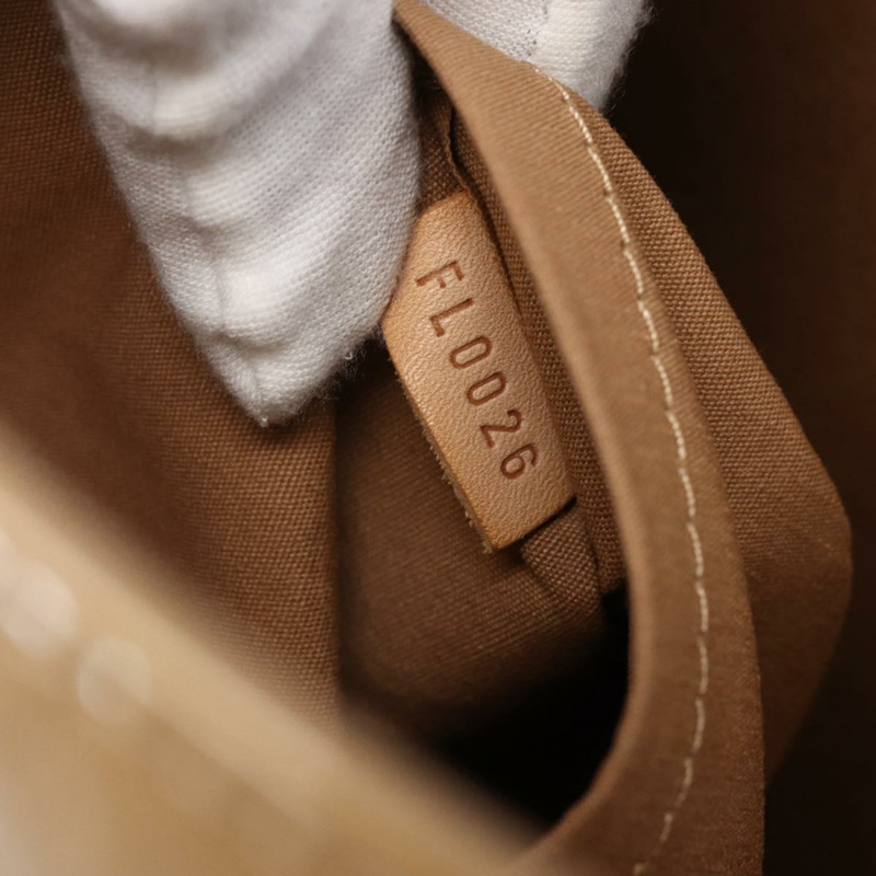 【日本直送】路易威登 Monogram Vernis Brentwood 包 Noisette M91511 正品 ep11096-11