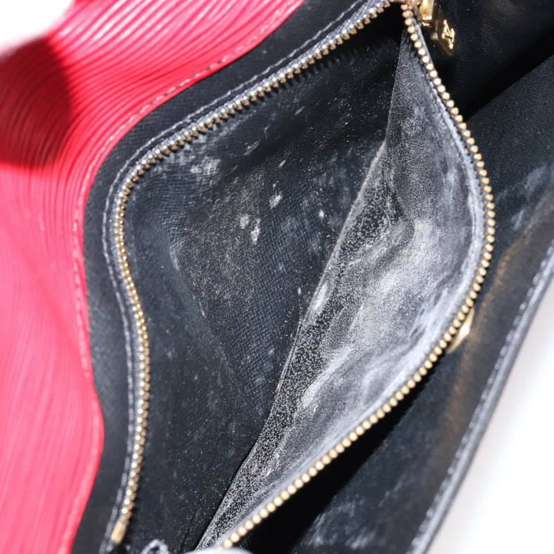 【日本直送】路易威登 Epi Montaigne 23 手拿包 紅色 M52667 LV 正品 ep11175-10