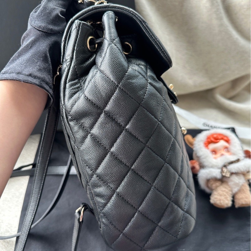 【配件:防塵袋 💕99新】Chanel 25c 薩爾茨堡 黑金 雙肩包 背包 大號-2