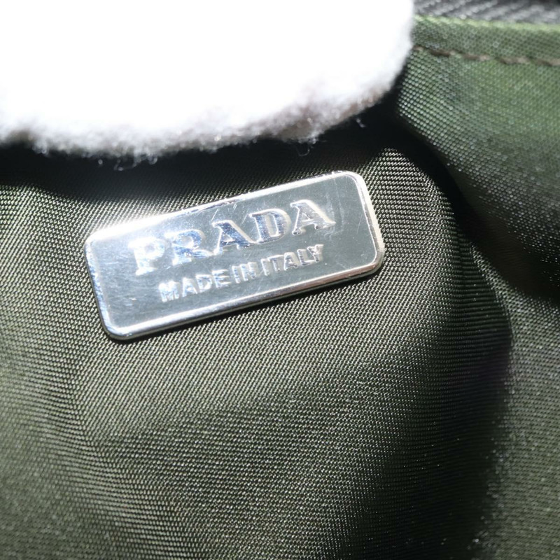 【日本直送】PRADA 尼龍卡其色配件包 正品 ep10991-17