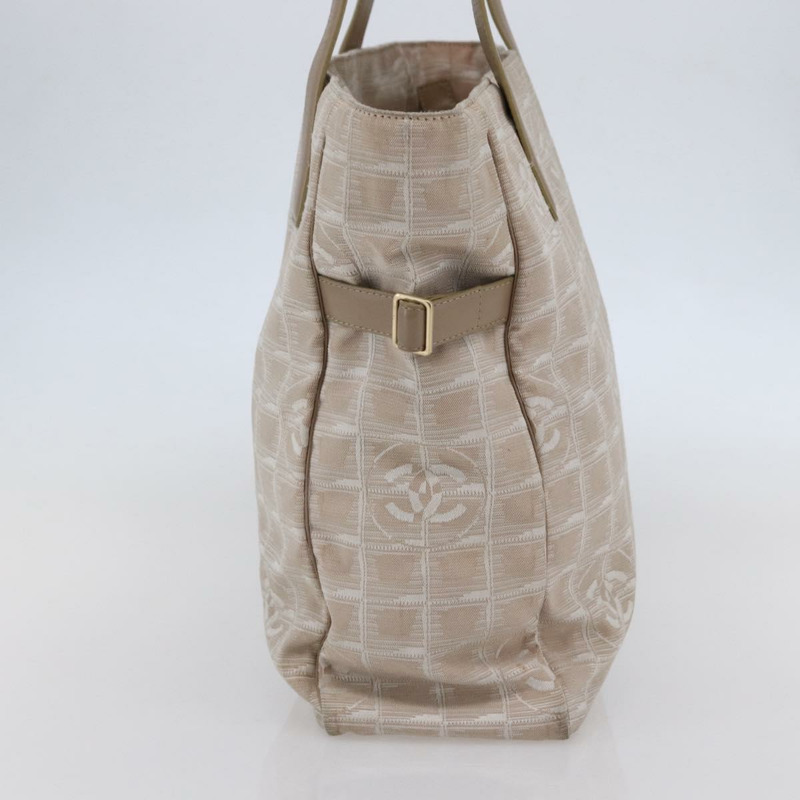 【日本直送】香奈兒新旅行系列托特包 尼龍 米色 金色 CC 標誌 正品 BA6873-2