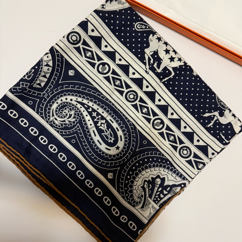 💖Hermes 140 cashmere 絲巾 披肩 圍巾💖 全新 深藍色-4