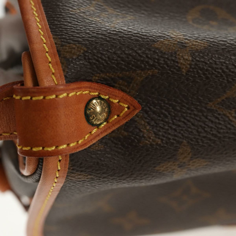 【日本直送】路易威登 Monogram Saumur 30 肩背包 M42256 LV Auth 144542A-15