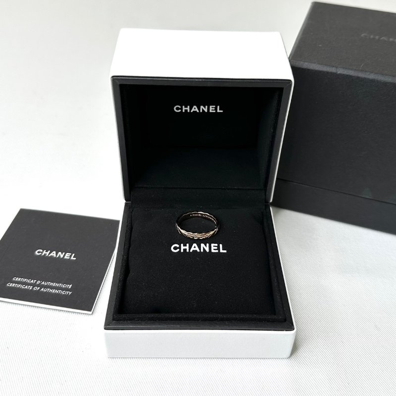 CHANEL COCO CRUSH米金戒指-0