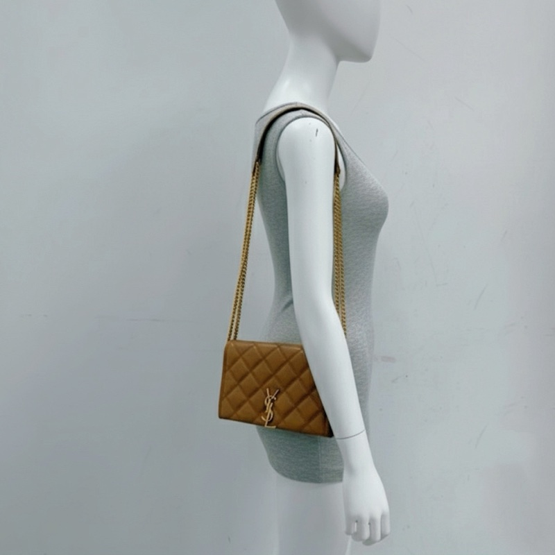 YSL woc 奶茶色肩背包-4