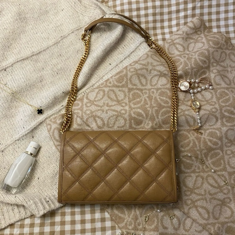 YSL woc 奶茶色肩背包-1