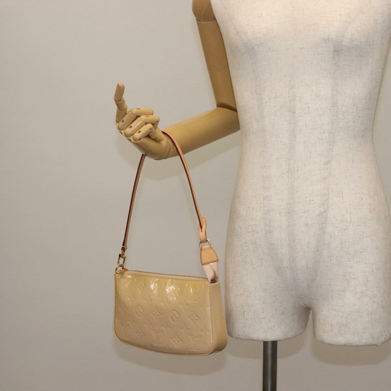 【日本直送】路易威登 Vernis 手拿包配件 Rose Angelique M90072 LV 正品 ep11176-21