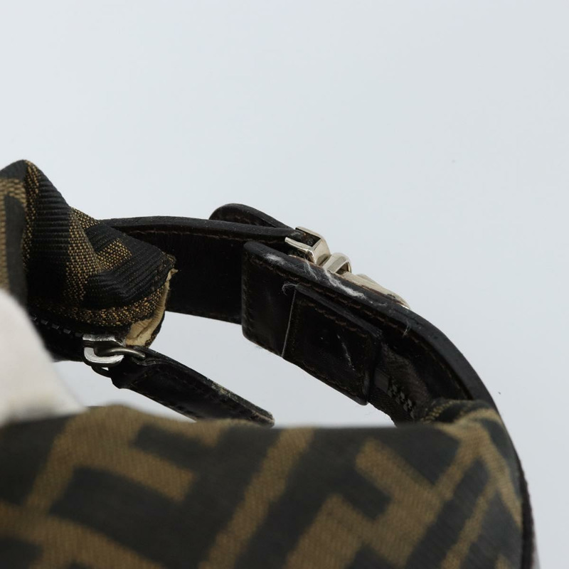 【日本直送】FENDI Zucca帆布化妝包 黑色棕色 正品 ar13759-5