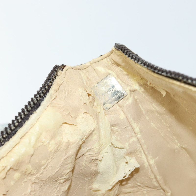 【日本直送】FENDI Zucca帆布化妝包 黑色棕色 正品 ar13759-9