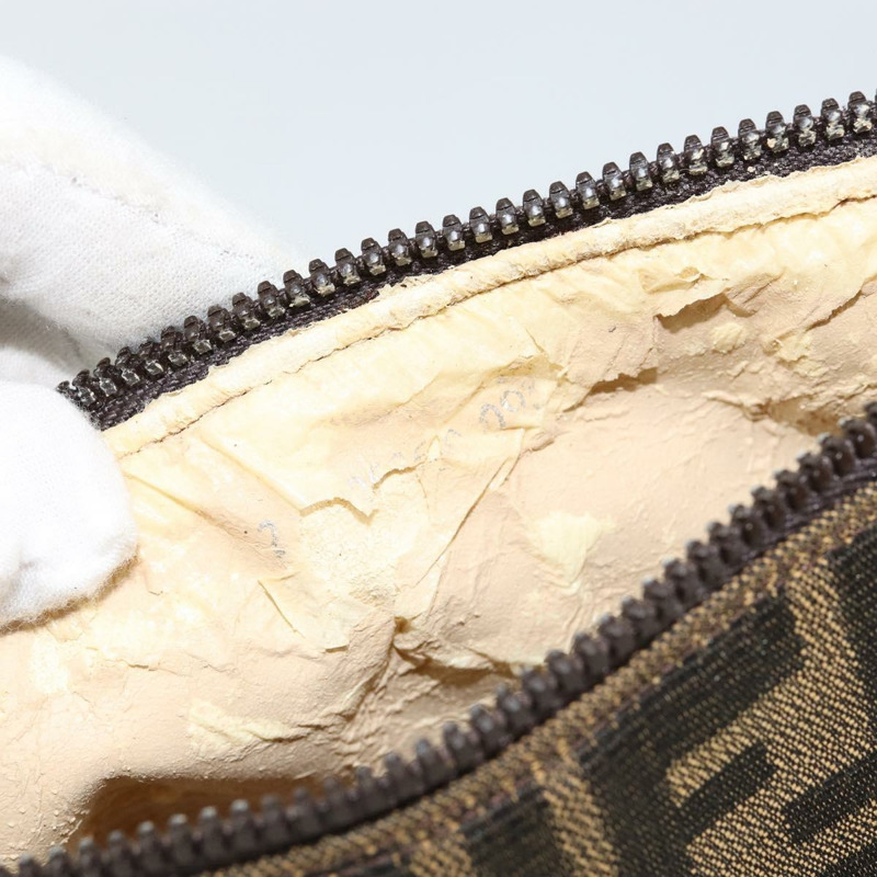 【日本直送】FENDI Zucca帆布化妝包 黑色棕色 正品 ar13759-11