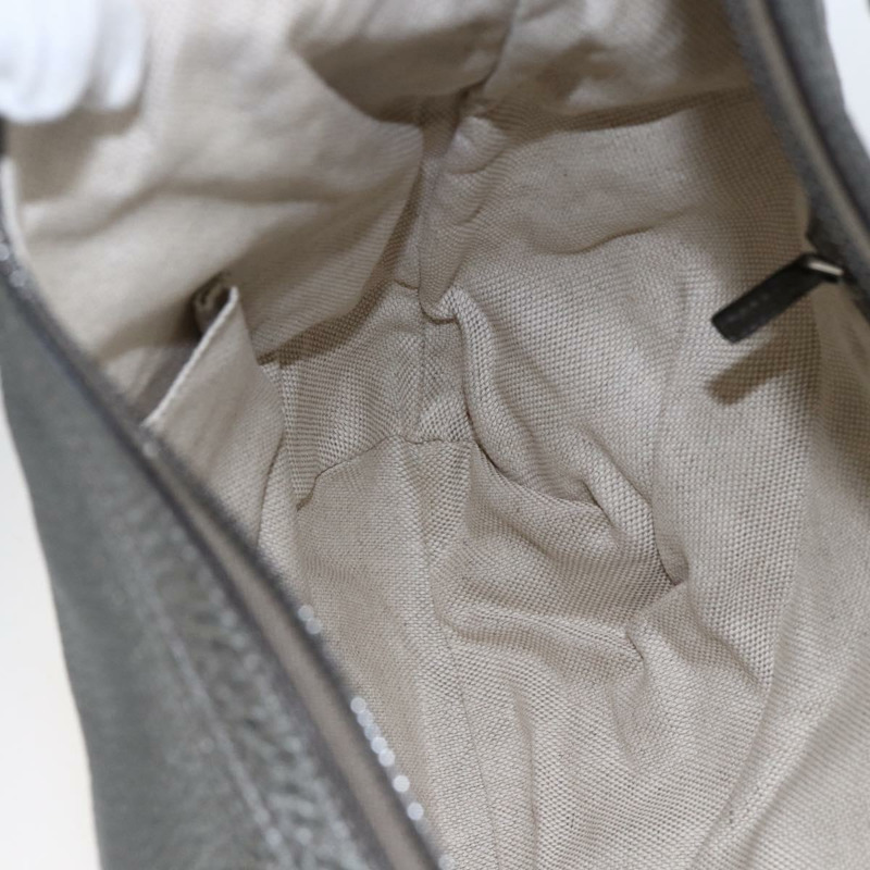 【日本直送】GUCCI Soho 鏈條單肩包 皮革 銀色 326706 正品 yk19690-18