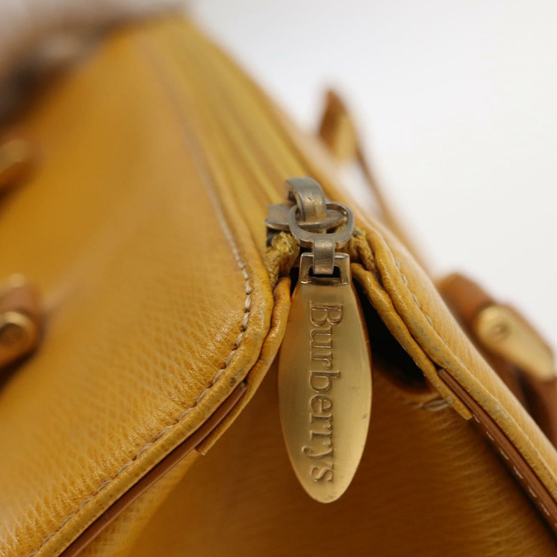 【日本直送】Burberrys 皮革肩背包，黃金色，正品編號 130822-9